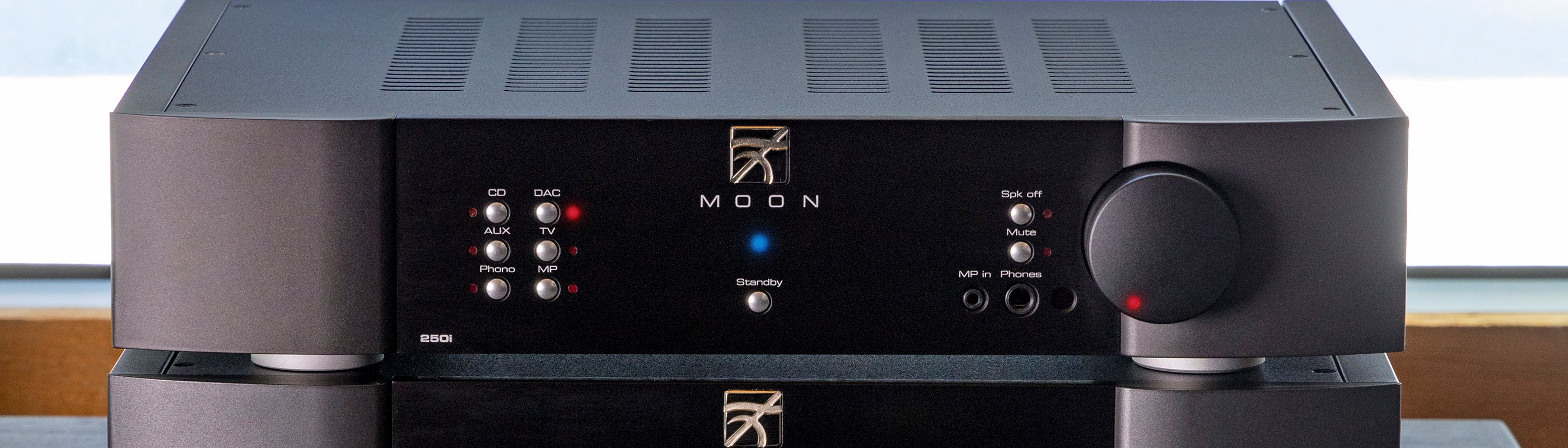 MOON  250i V2